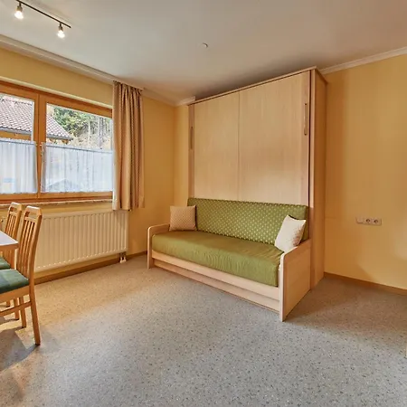 Apartment Appartementhaus Karin *